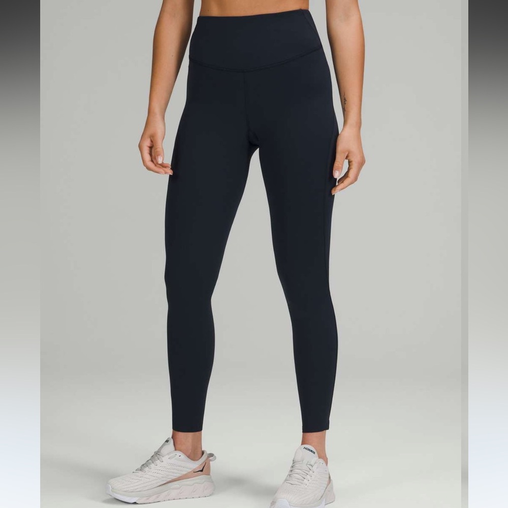 Lululemon Base Pace High-Rise Running Tight Brushed Nulux in true navy size 2